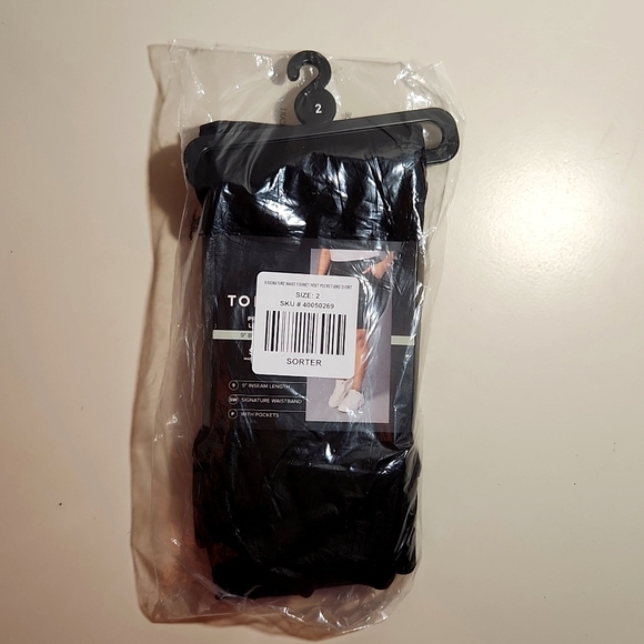 ❤️NWT VINTAGE TORRID BERMUDA BIKE SHORT POCKETS - FISH NET - 9" INSEAM PLUS SIZE - Picture 3 of 8